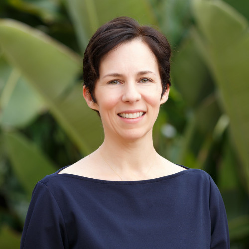 Dr. Caroline Blackie 